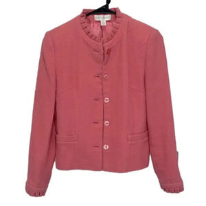 Pretty pink vintage blazer size 2 textured blazer lined pleated cuffs neckline